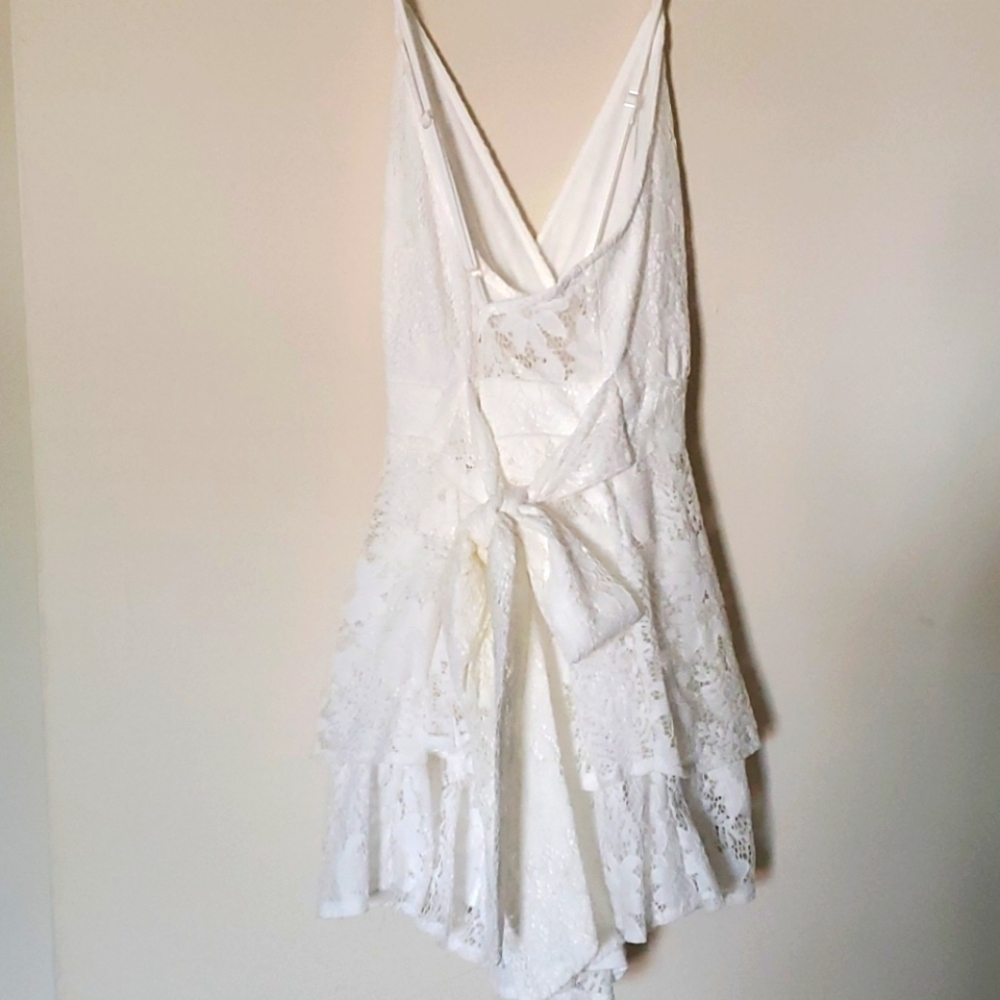 Romper - Picture 2 of 3